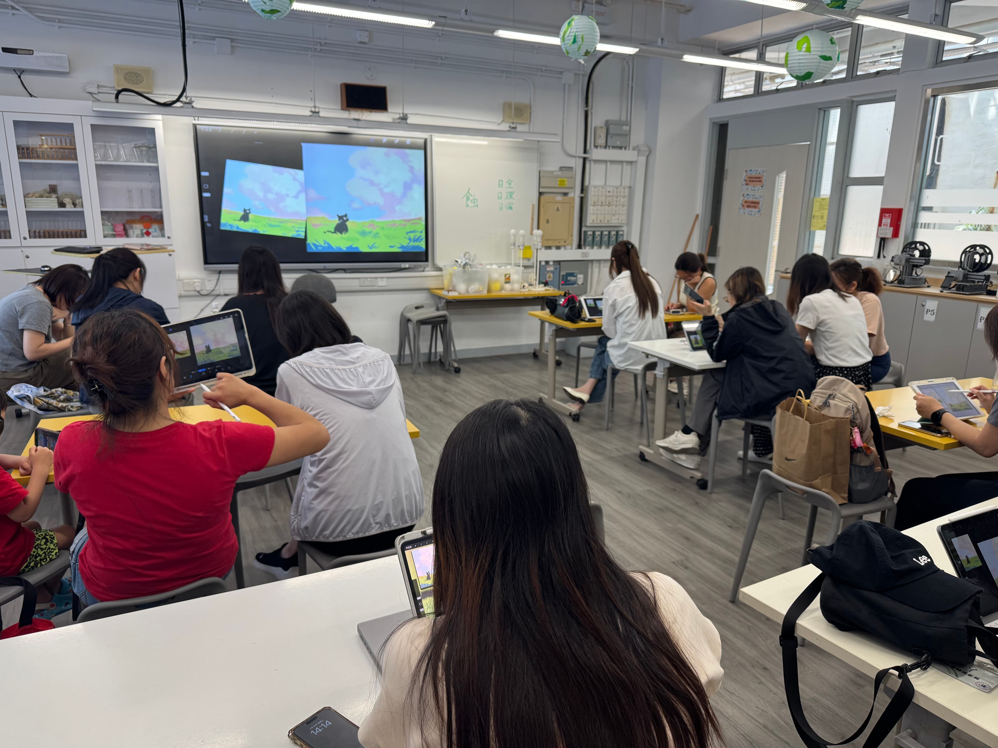 Parents' Digital Art Introduction Class 2024 - Image 3