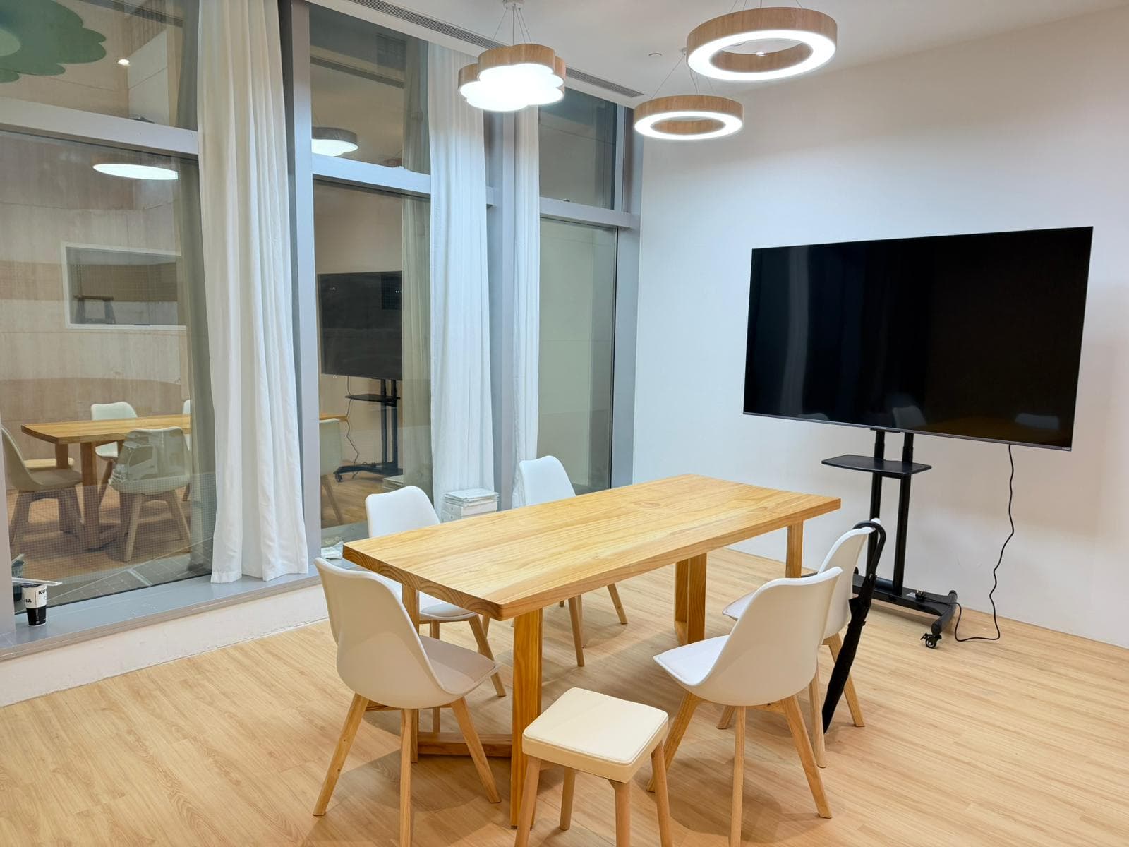 Yumewa Academy classroom at Kings Wing Plaza, Sha Tin